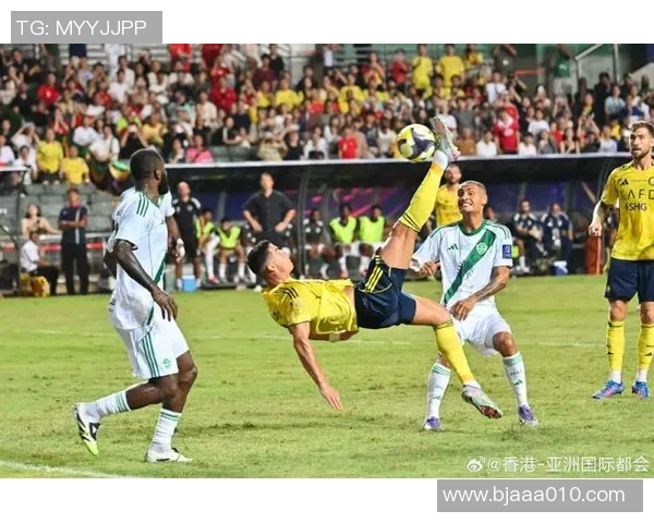 足球巨星赛前热身瞬间展现力量与速度激情燃爆全场