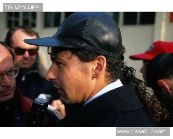 有小马尾的足球明星是谁 他为何成了球场上的独特风景